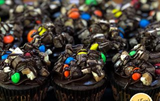 Halloween Candy Cupcakes